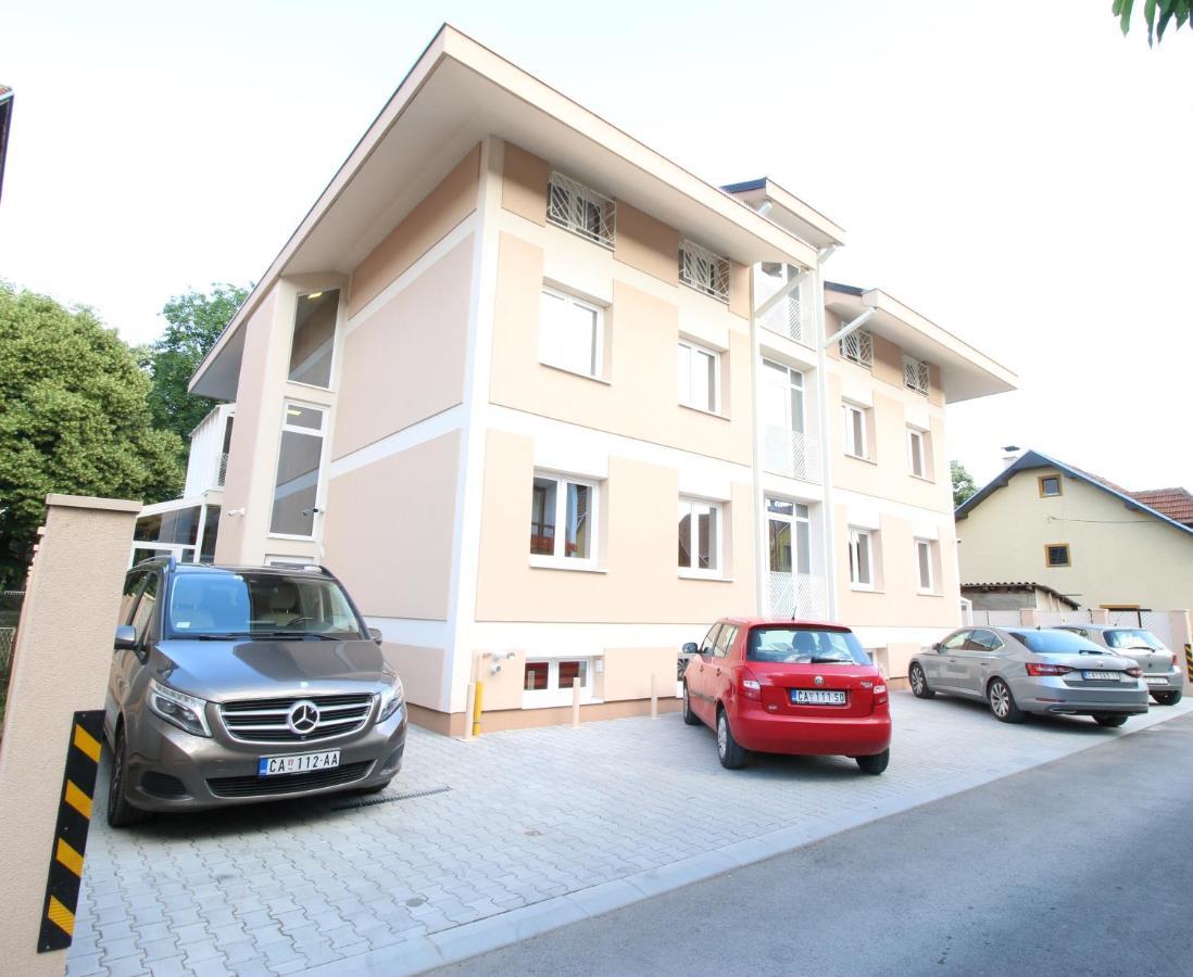 Grand Park Rooms & Apartments Cacak Luaran gambar