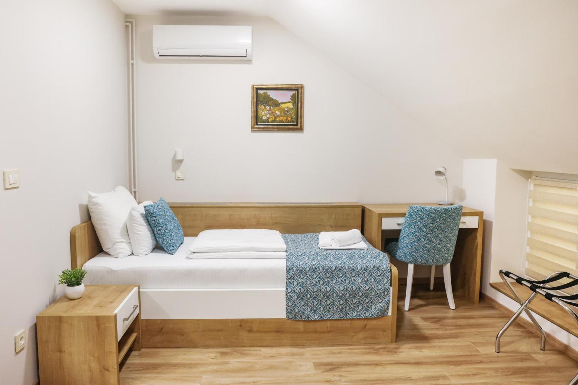 Grand Park Rooms & Apartments Cacak Luaran gambar