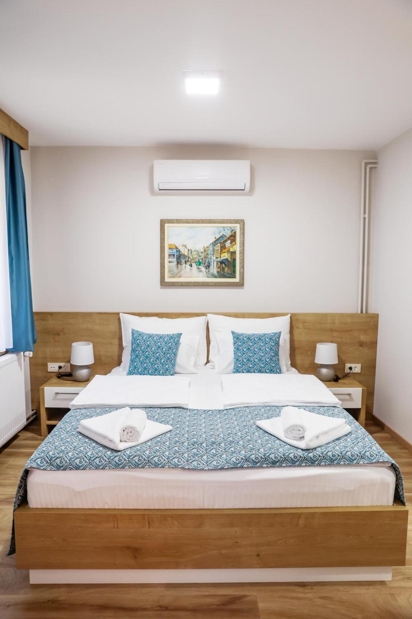 Grand Park Rooms & Apartments Cacak Luaran gambar